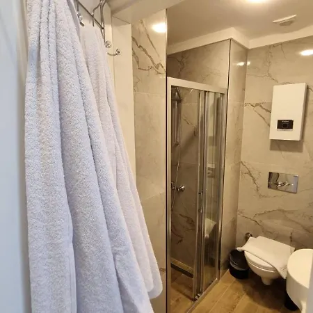 Elite Luxury - 3 Hotel de apartamente 4*