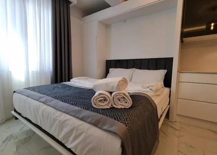 Elite Luxury - 3 4*
