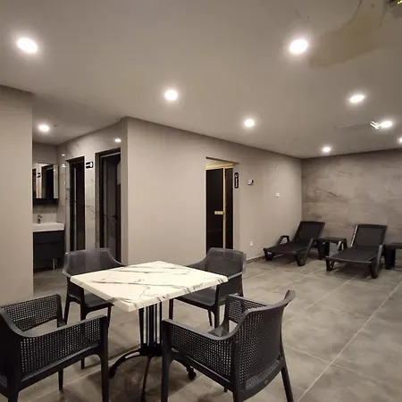 Apartahotel Elite Luxury - 3 *