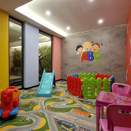 Elite Luxury - 3 Apartahotel