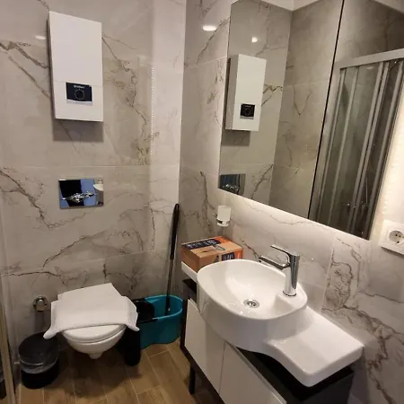 Elite Luxury - 3 Apartahotel