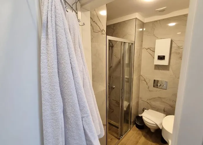 Elite Luxury - 3 Hotel de apartamente 4*