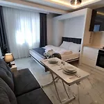 Elite Luxury - 3 Lägenhetshotell 4*