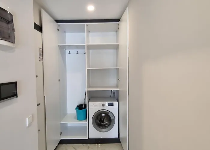 شقة فندقية Elite Luxury - 3 4*